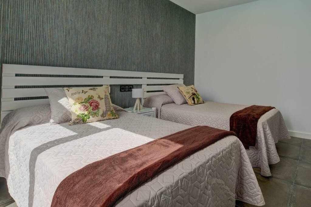 Villa Ponzos Chalet Independiente Y Privado Triquivijate المظهر الخارجي الصورة