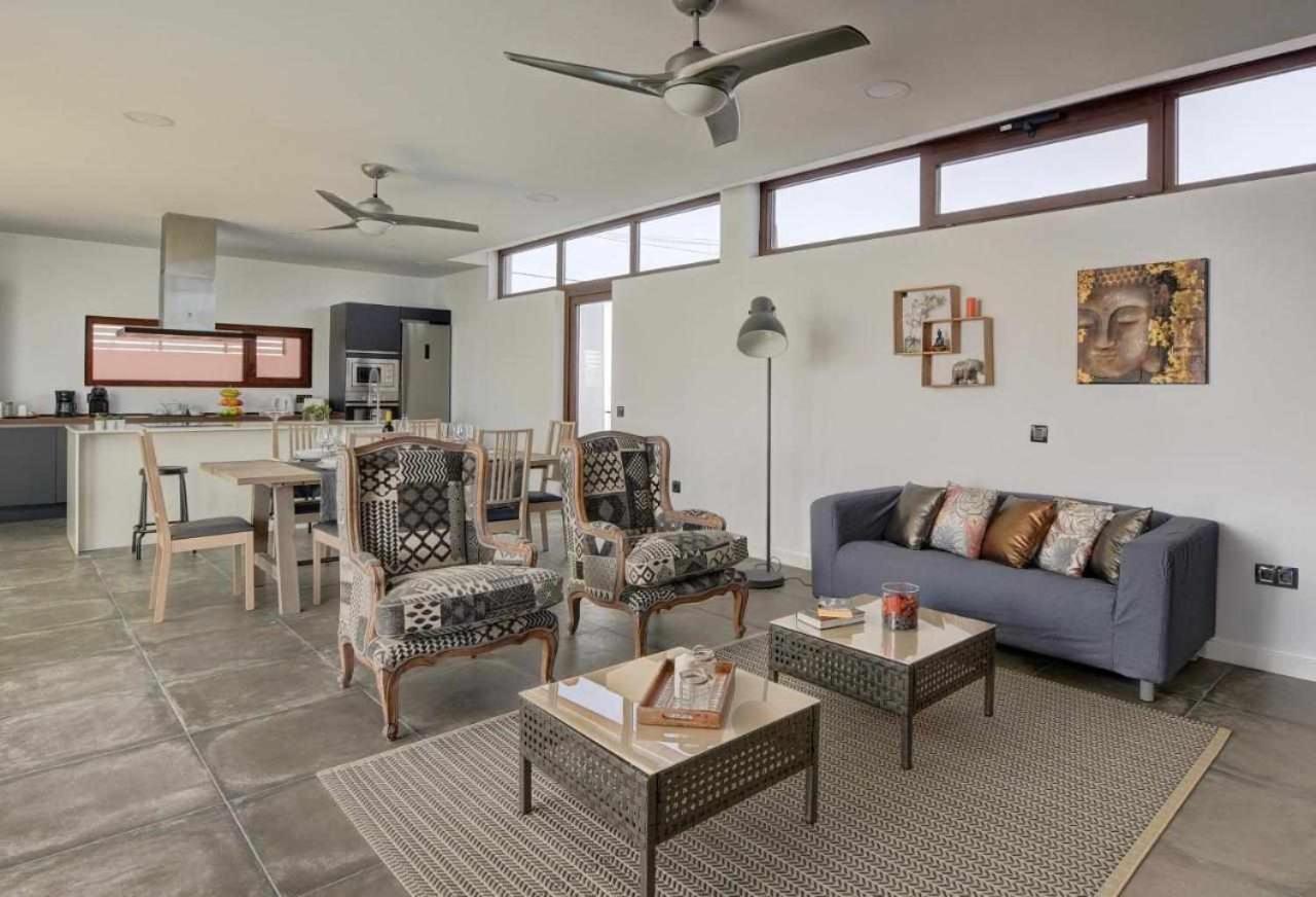 Villa Ponzos Chalet Independiente Y Privado Triquivijate المظهر الخارجي الصورة
